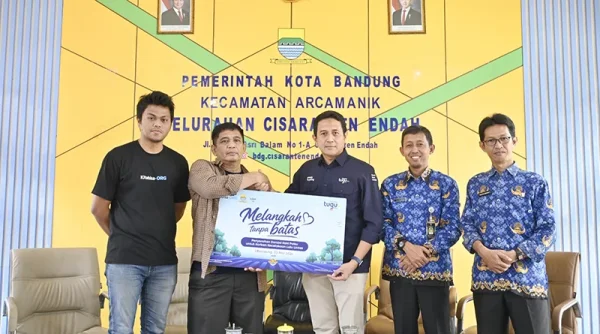 Tugu Insurance Bantu Korban Laka Lantas Lewat Donasi Kaki Palsu